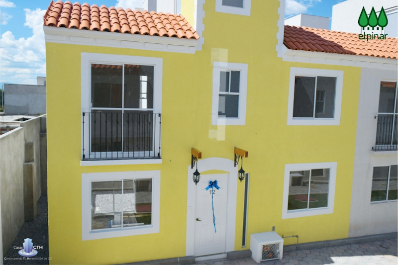 Fachada el pinar